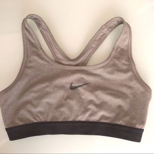Nike Dri-Fit Razorback Sports Bra Medium